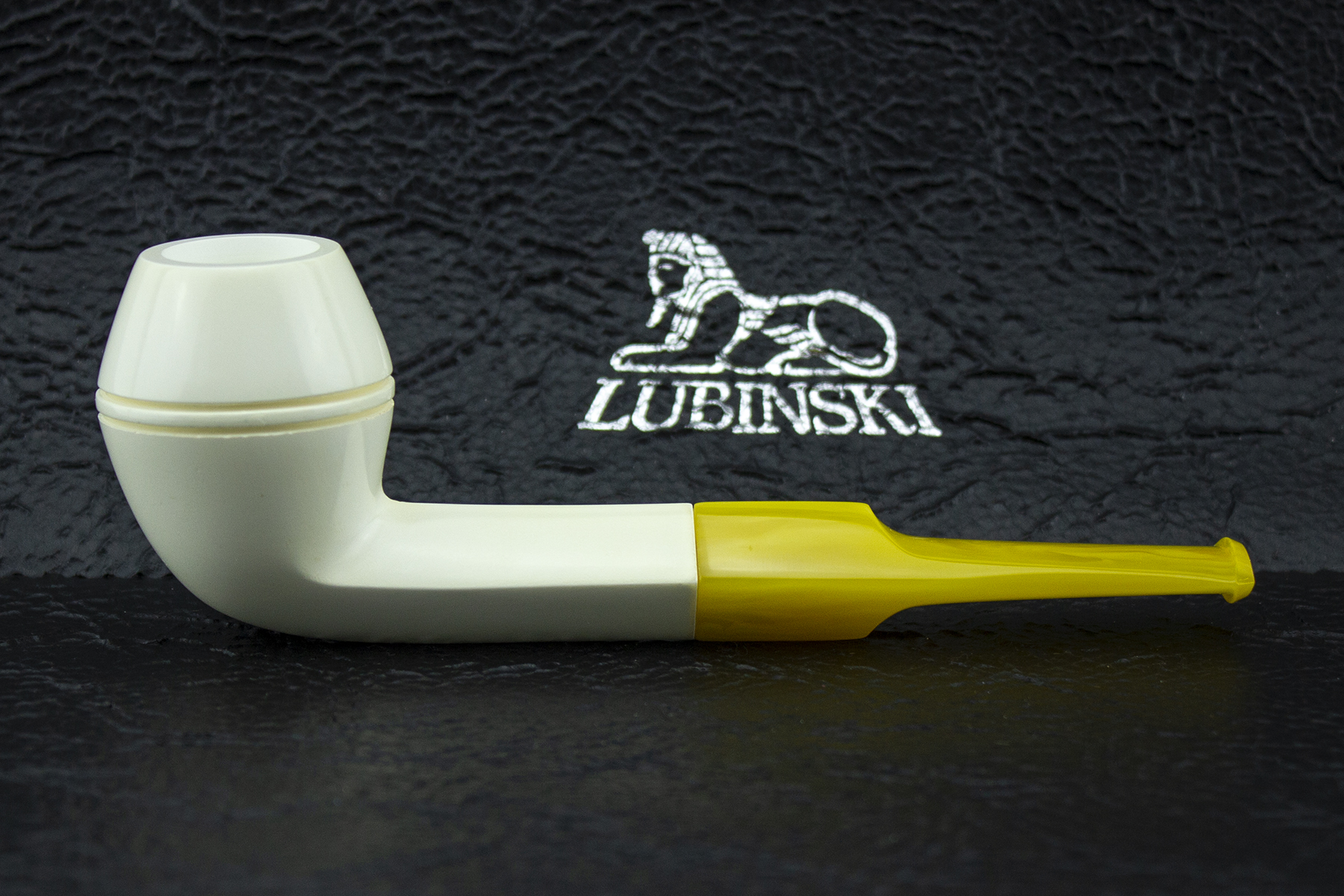 PIPA LUBINSKI IN SCHIUMA DI MARE B216 GR. 6 BULLDOG LISCIA PLS24-B216L02