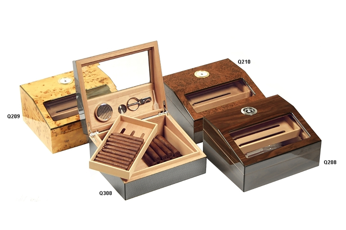 SCATOLA HUMIDOR PORTASIGARI UMIDIFICATORE VETRINA 60 SIGARI LUBINSKI  Q208-Q209-Q210-Q308